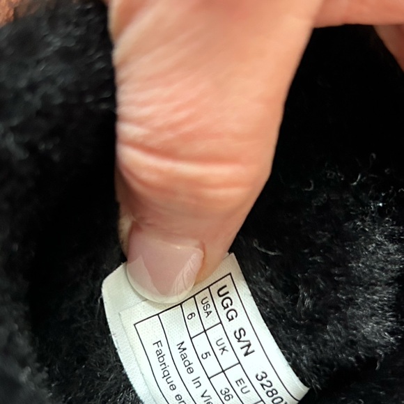 UGG Ribbon boots - Picture 4 of 4